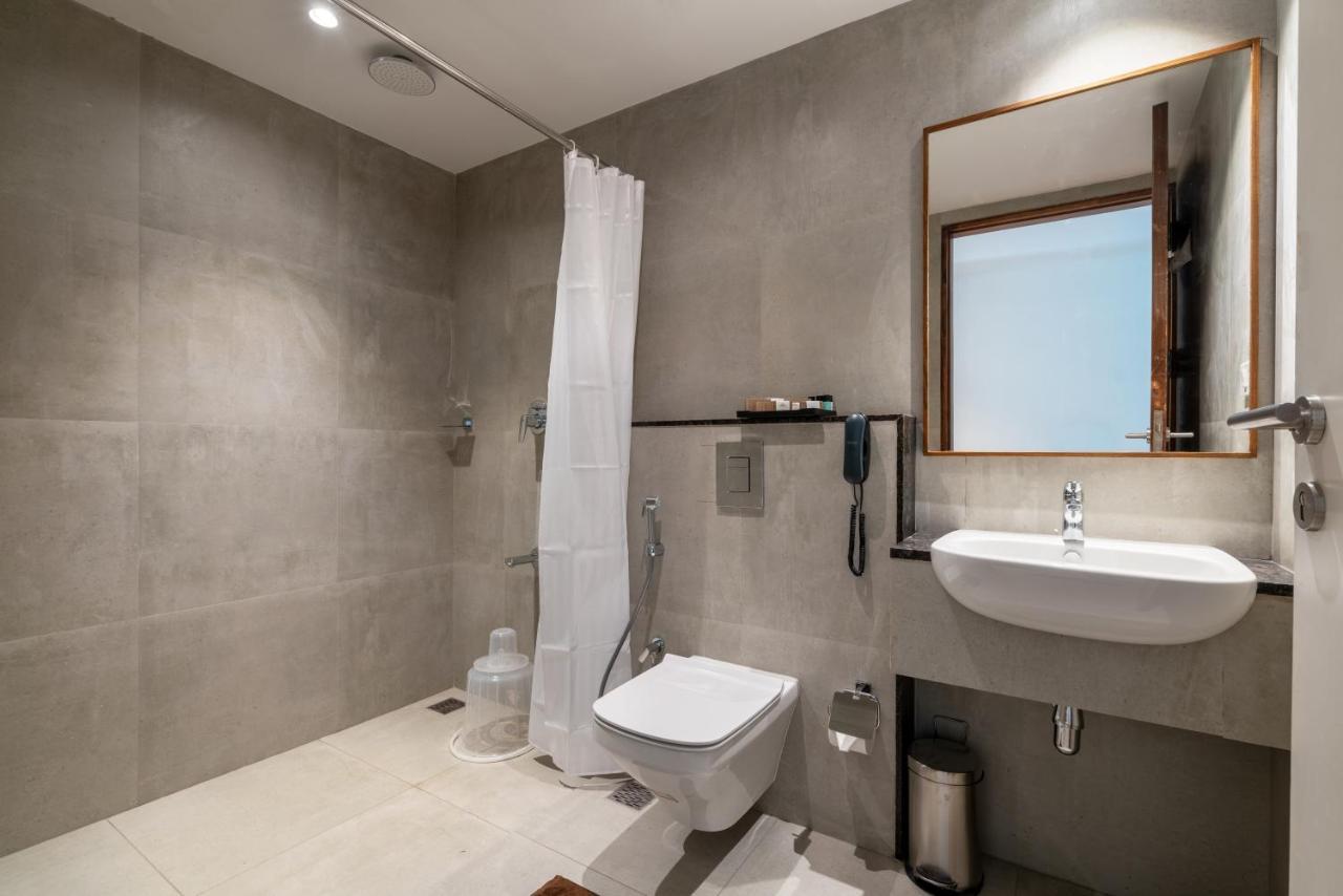Hotel Panoramic Kochi Екстер'єр фото