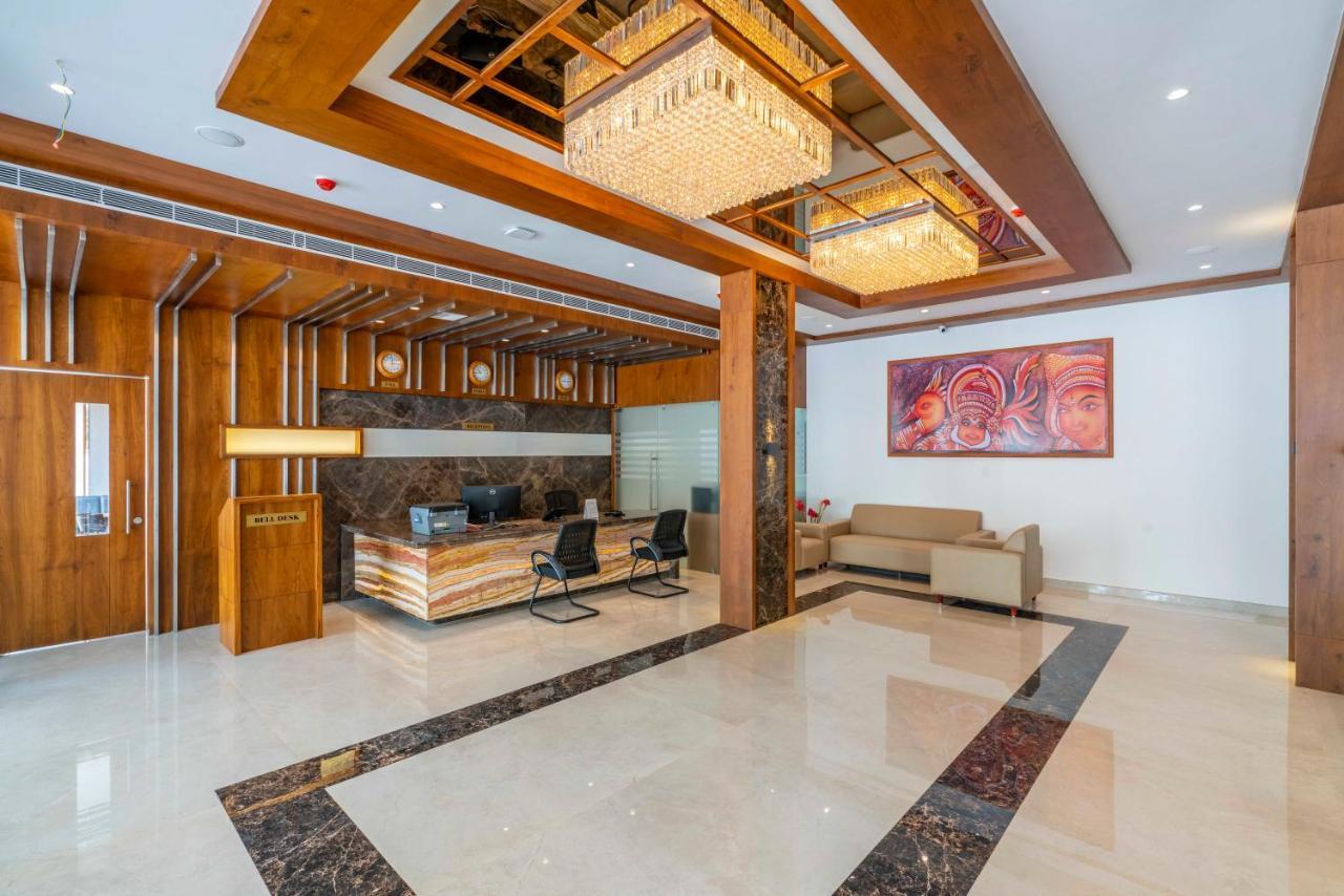 Hotel Panoramic Kochi Екстер'єр фото